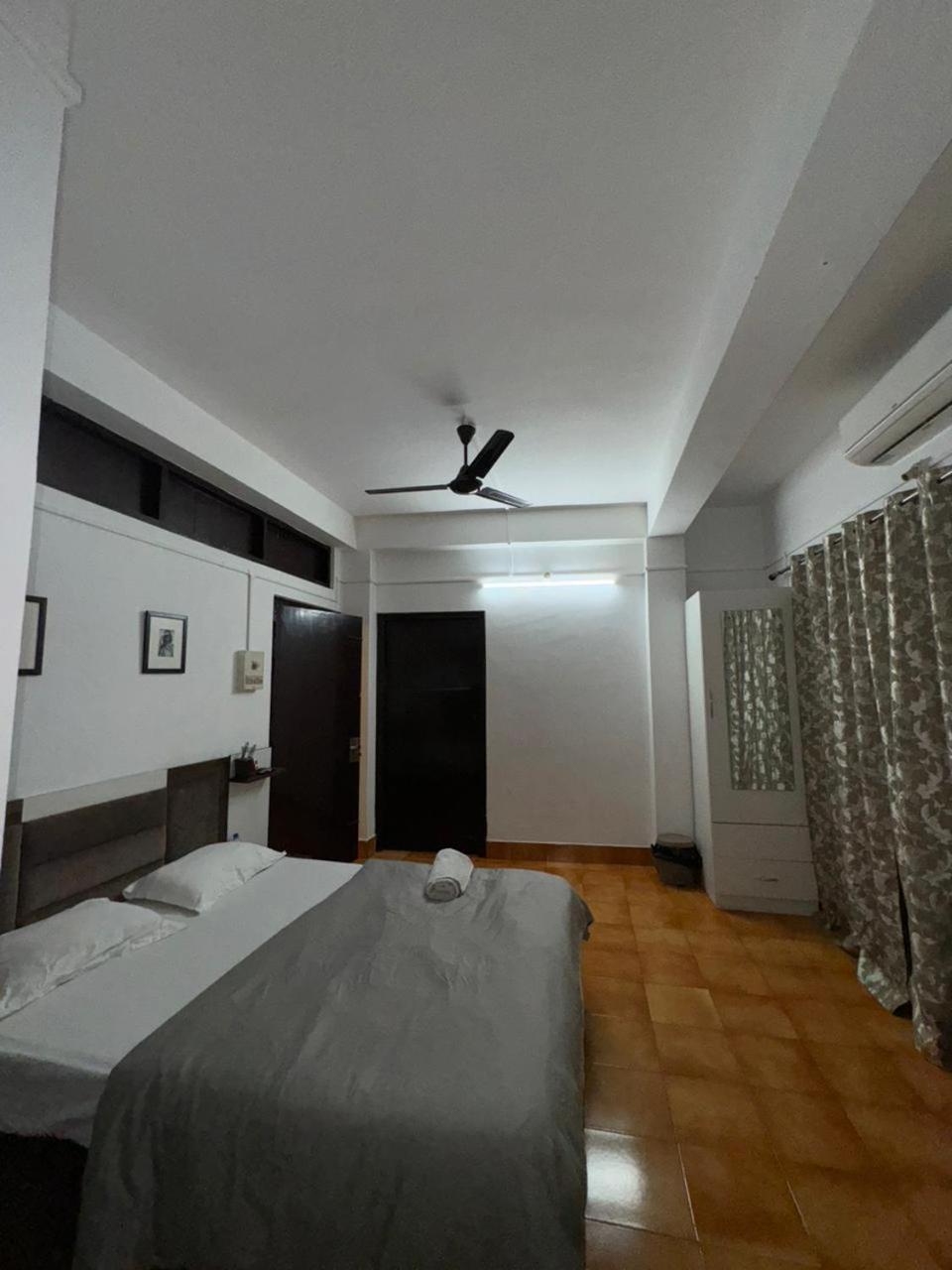 La Belleza Guesthouse Guwahati Exterior foto